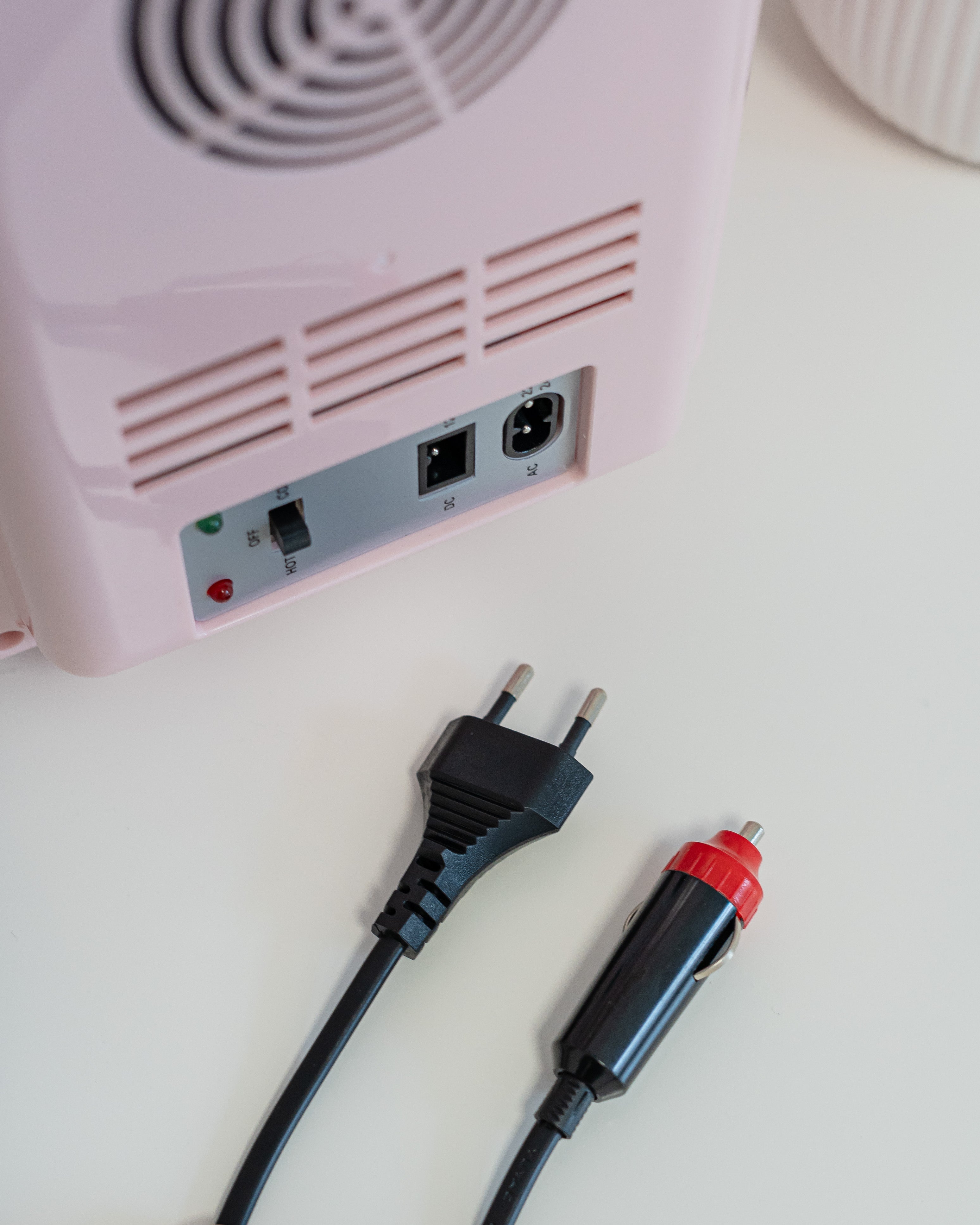 Nevera Cosméticos con espejo 6,5L - SANDER