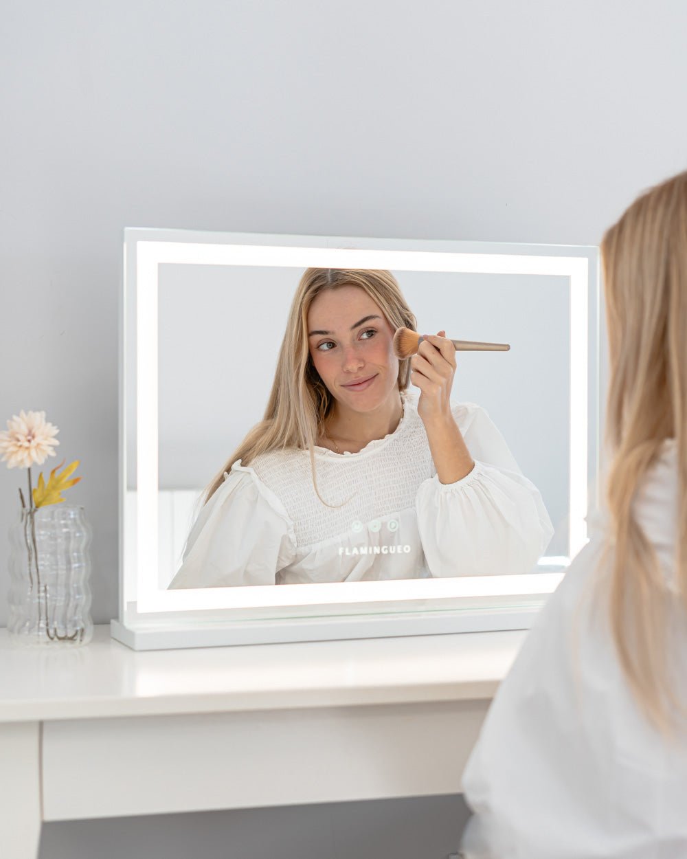 Espejo maquillaje con luz LED - ASHLEY - Flamingueo