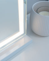 Espejo maquillaje con luz LED - ASHLEY - Flamingueo