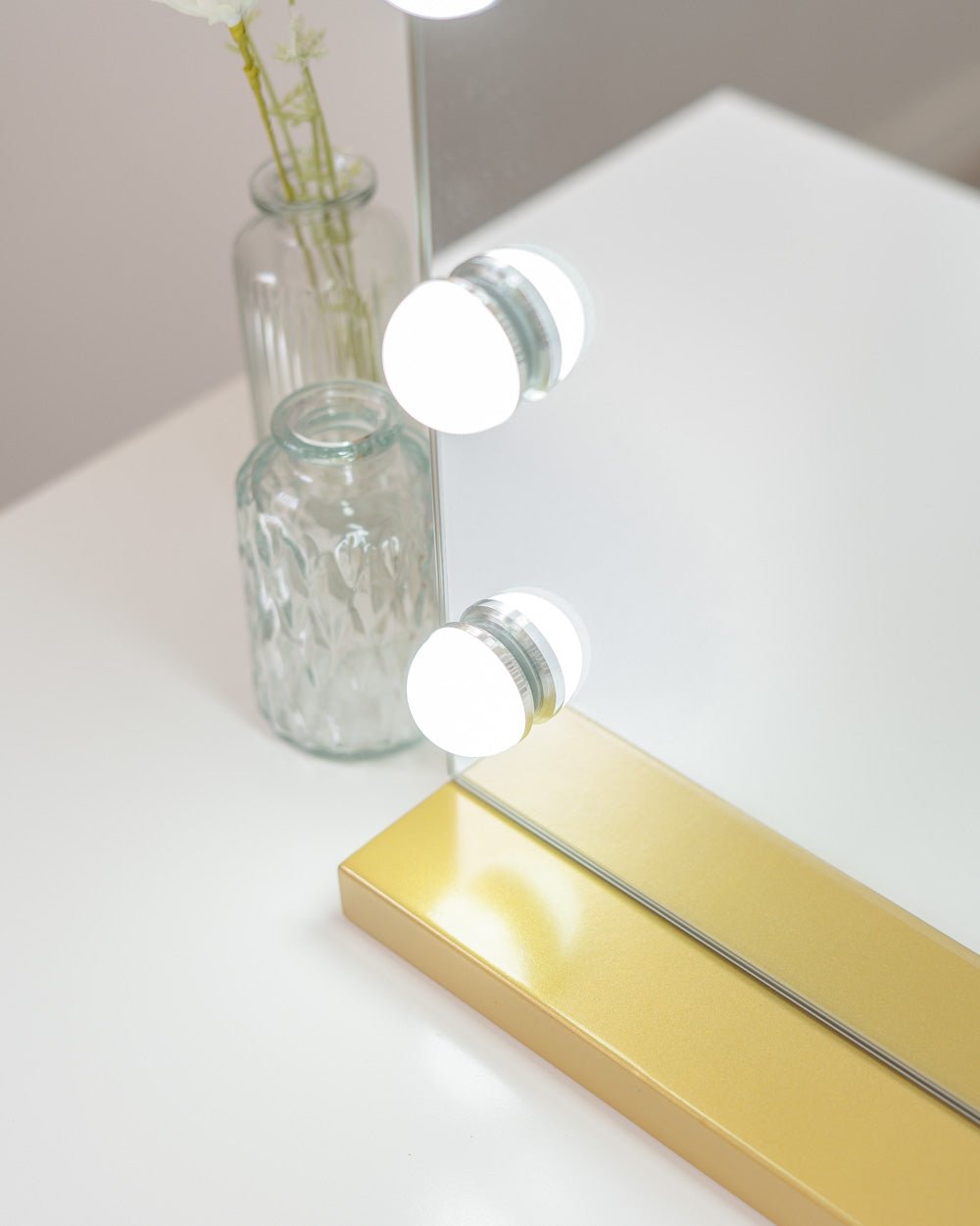 Espejo maquillaje con luz LED - KIM - Flamingueo