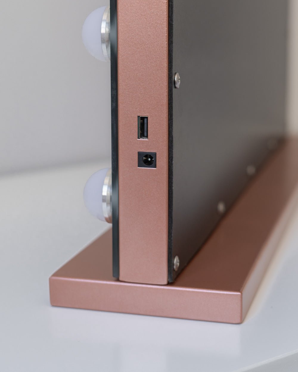 Espejo maquillaje con luz LED - KIM - Flamingueo