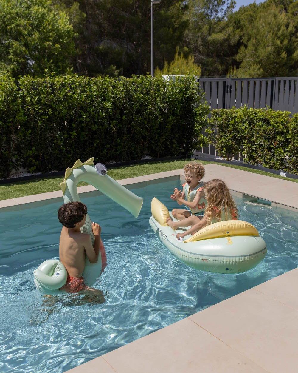 Flotador cocodrilo verde - RIKKI - Flamingueo