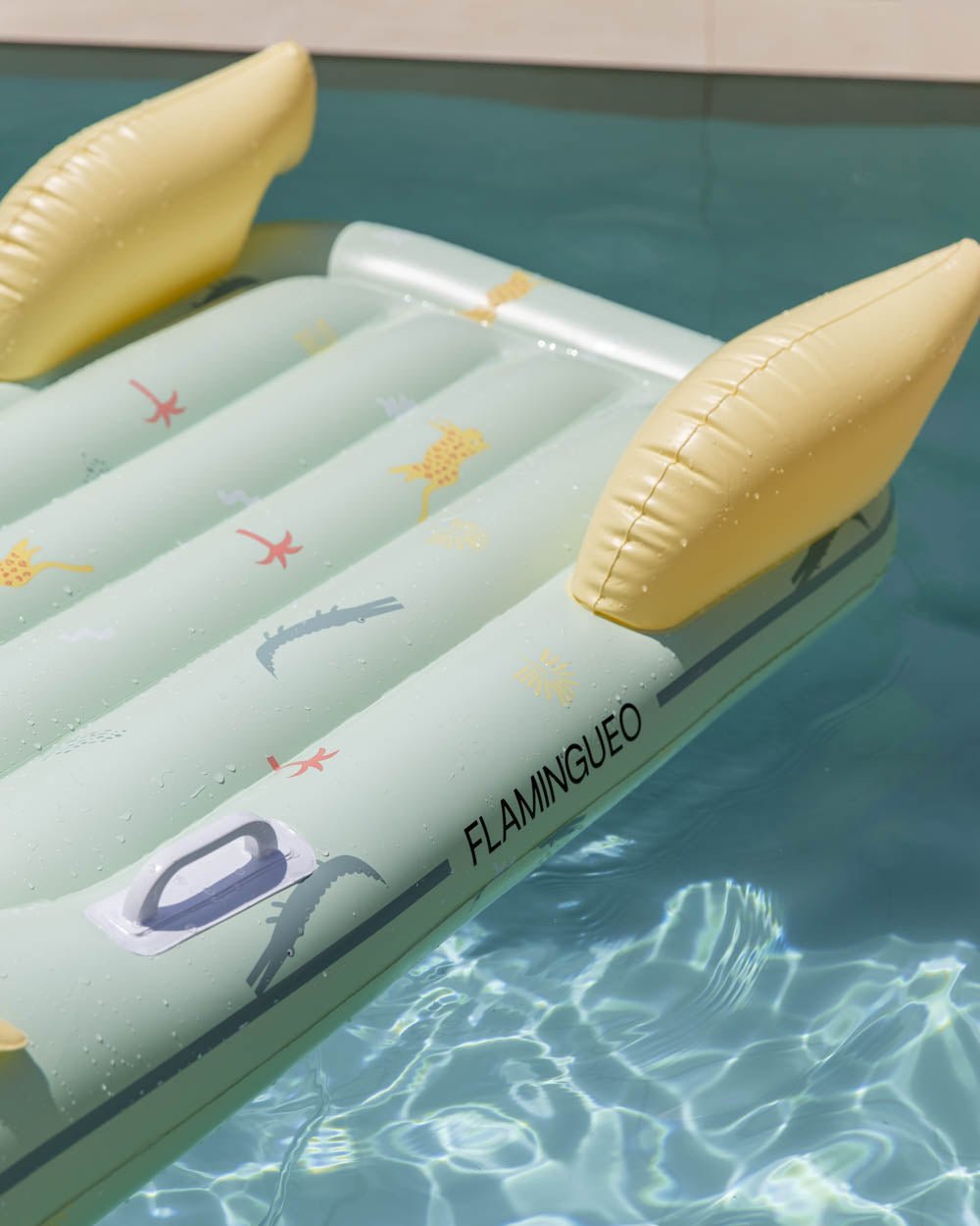 Flotador nave espacial verde - MOGLI - Flamingueo