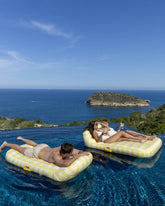 Flotador tumbona amarilla - MONTECARLO - Flamingueo