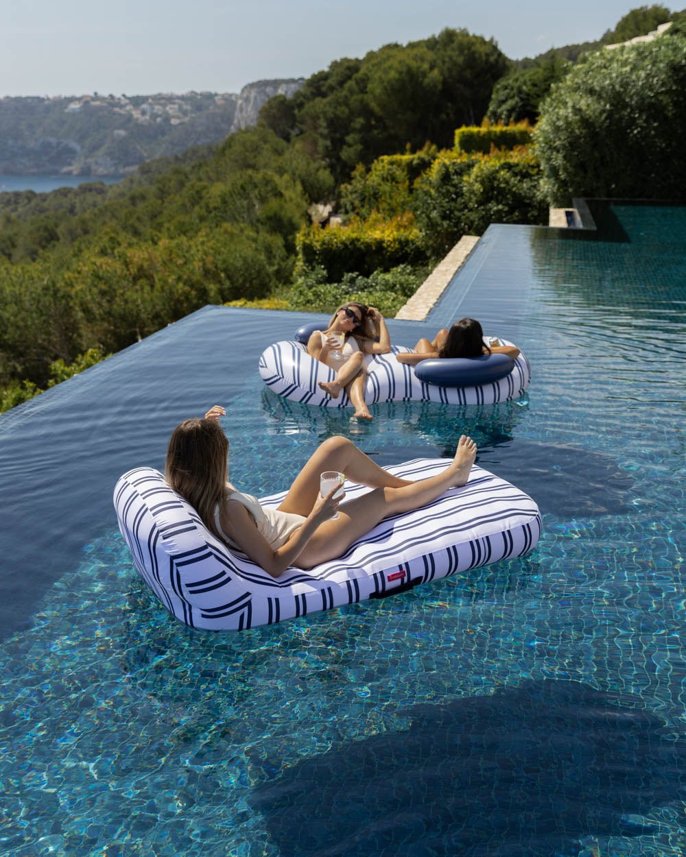 Flotador tumbona azul - MONTECARLO - Flamingueo