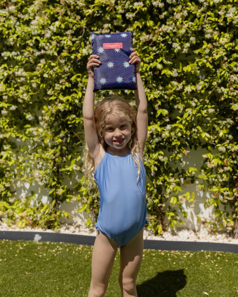 Toalla playa azul kids - CARINA - Flamingueo