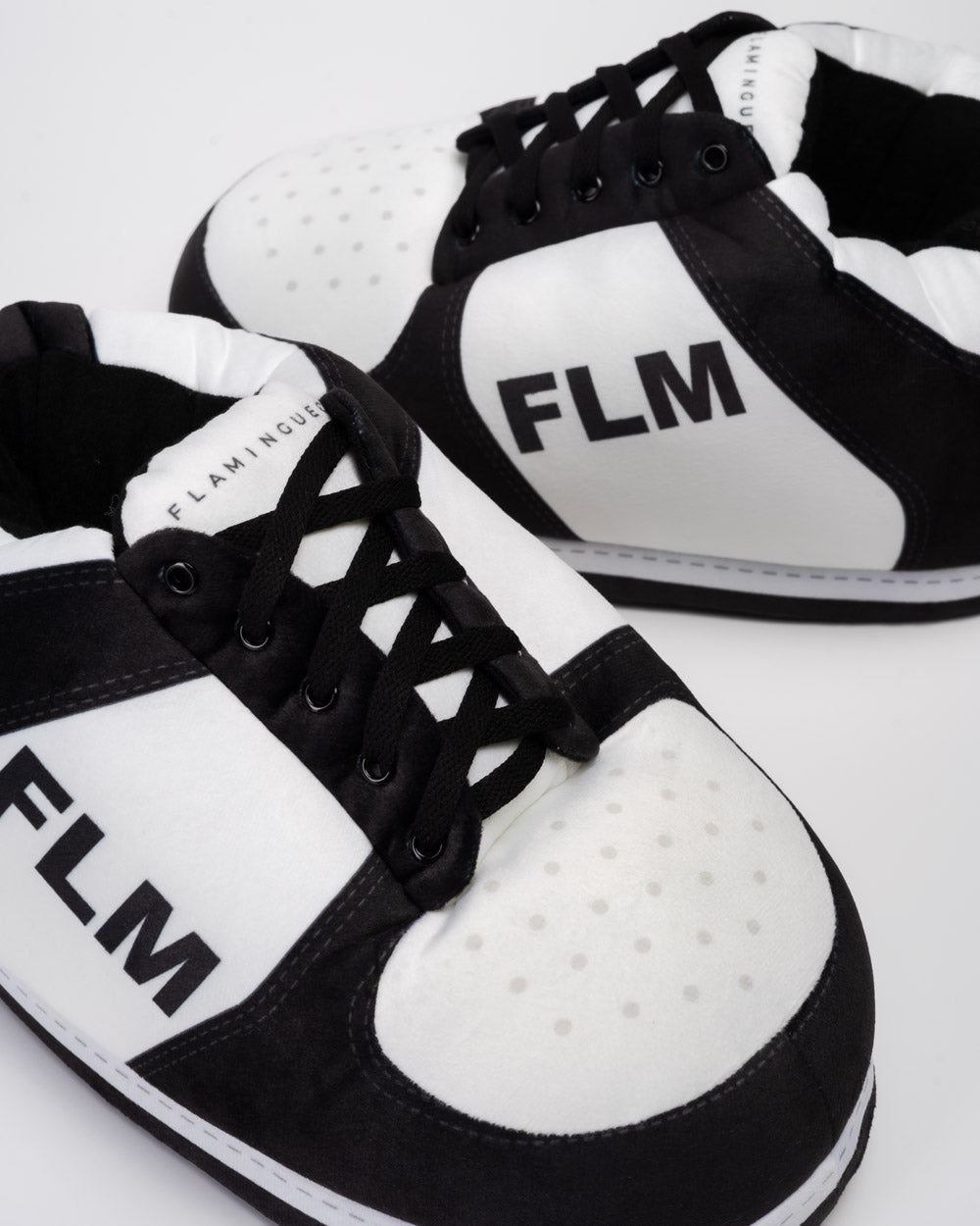 Zapatillas de andar por casa - BASI - Flamingueo