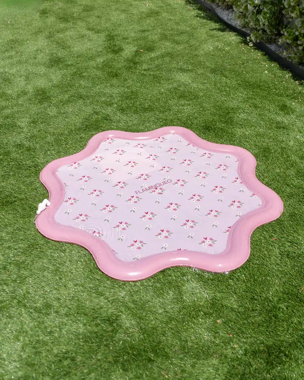 Alfombra de agua con aspersor infantil – DALIA