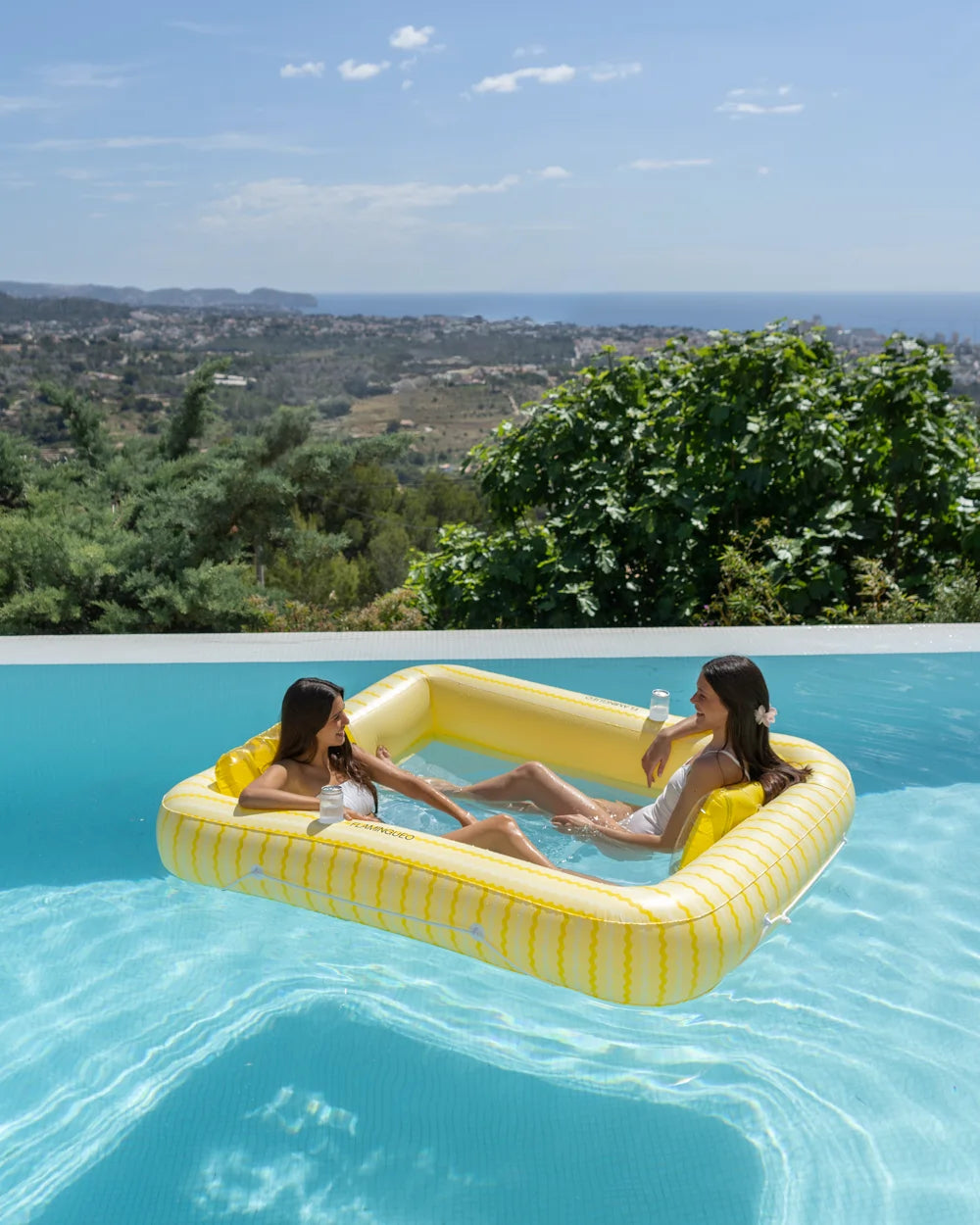 Colchoneta hinchable doble con rejilla – LOLA