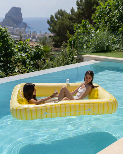 Colchoneta hinchable doble con rejilla – LOLA