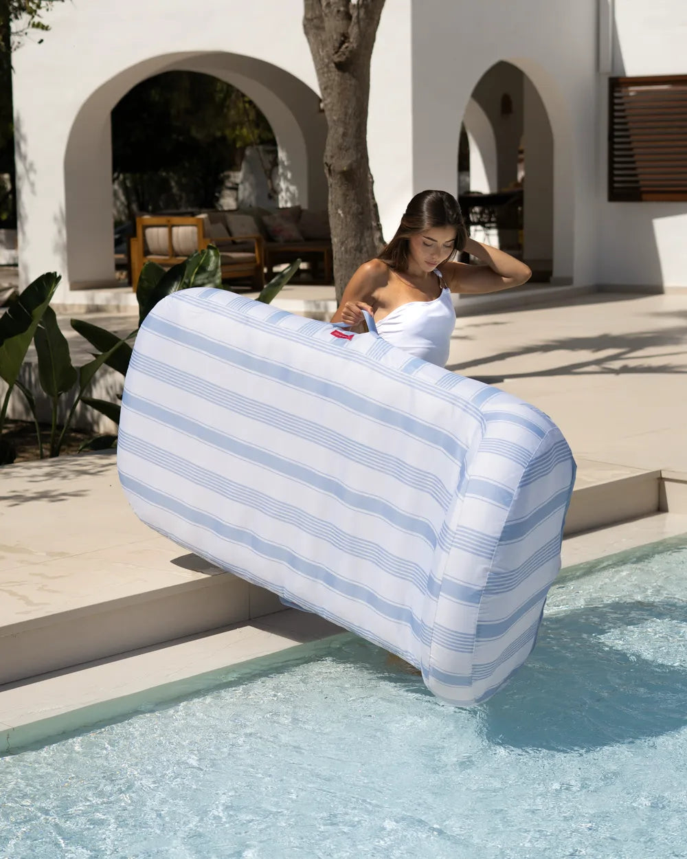 Tumbona hinchable doble premium para piscina y jardín – CADAQUÉS