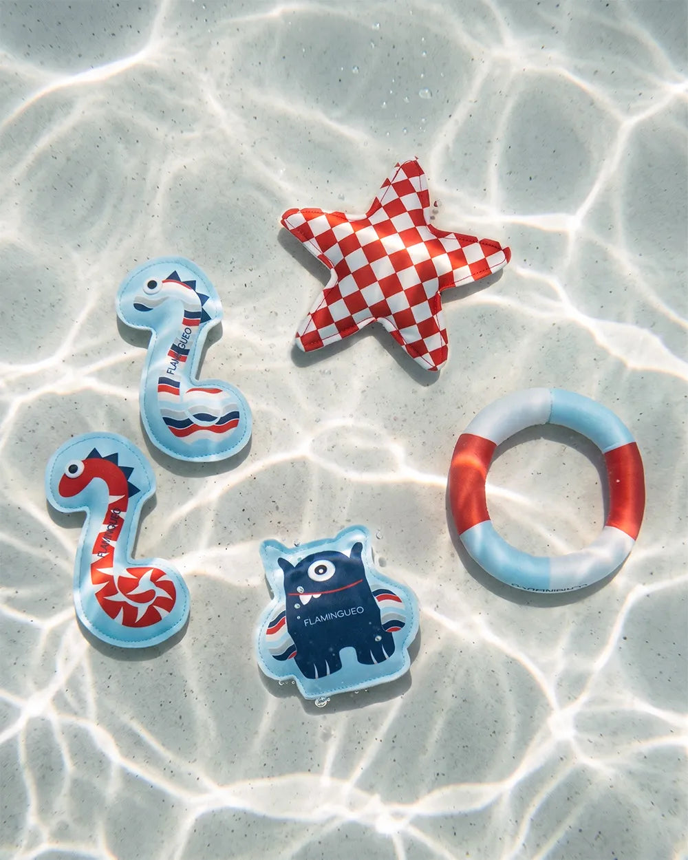 Set de juguetes para piscina infantiles - COSMO