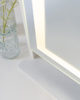 Espejo maquillaje con luz LED - SOPHIE - Flamingueo