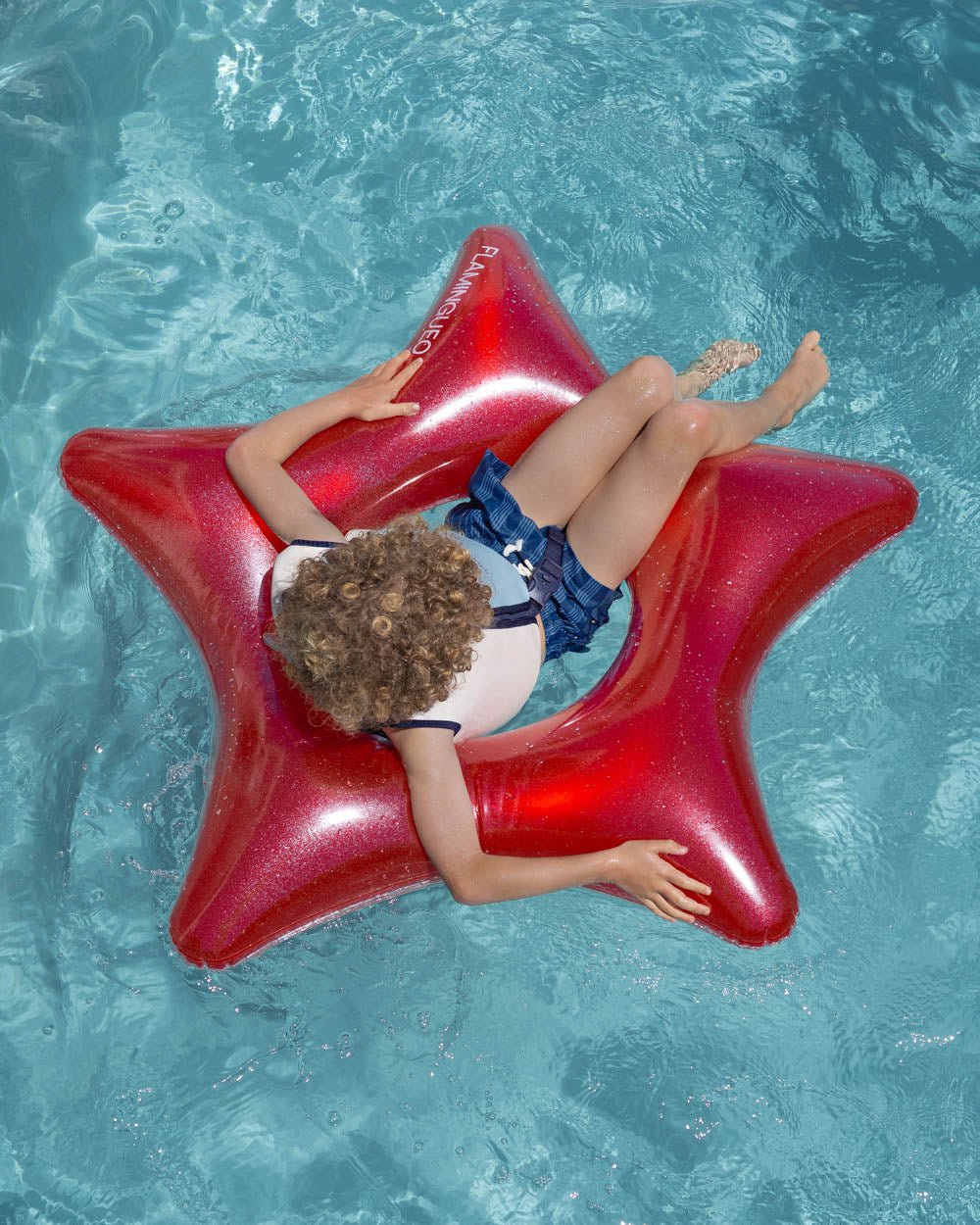 Flotador estrella roja - VEGA - Flamingueo