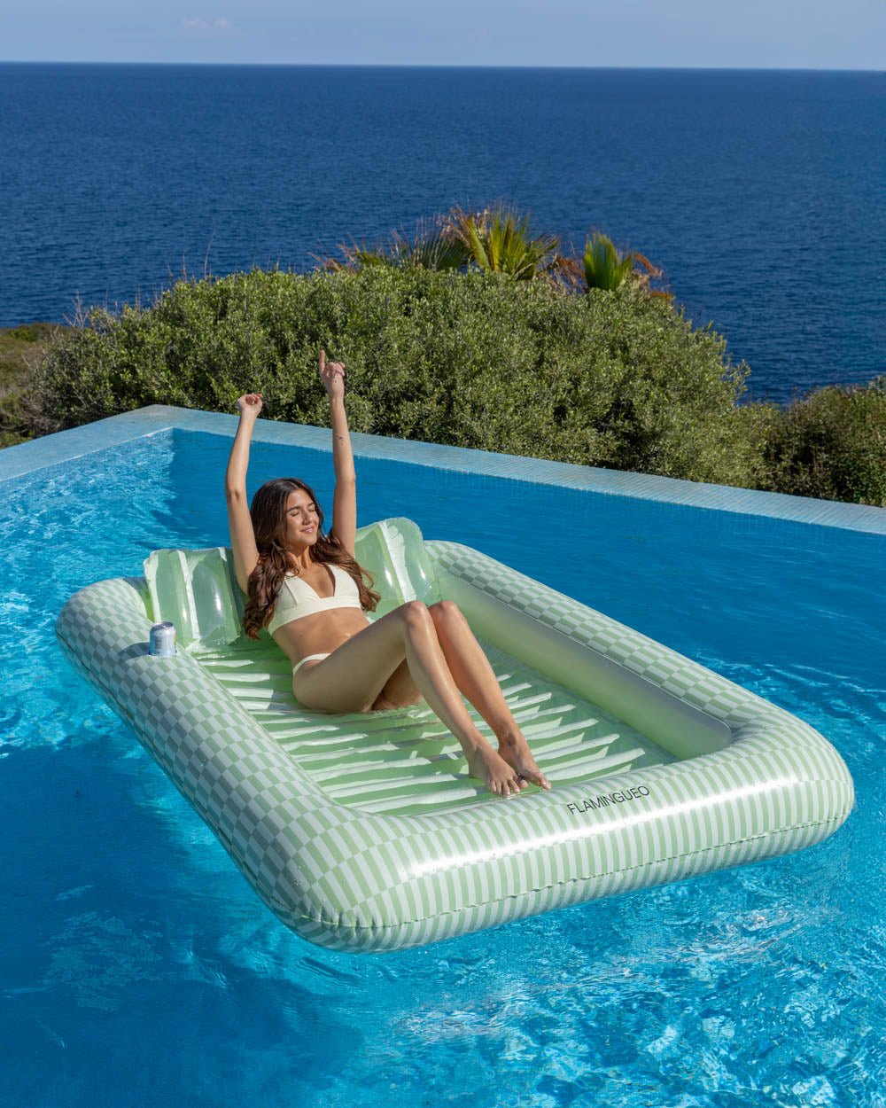 Flotador tanning pool verde - PORTOFINO - Flamingueo