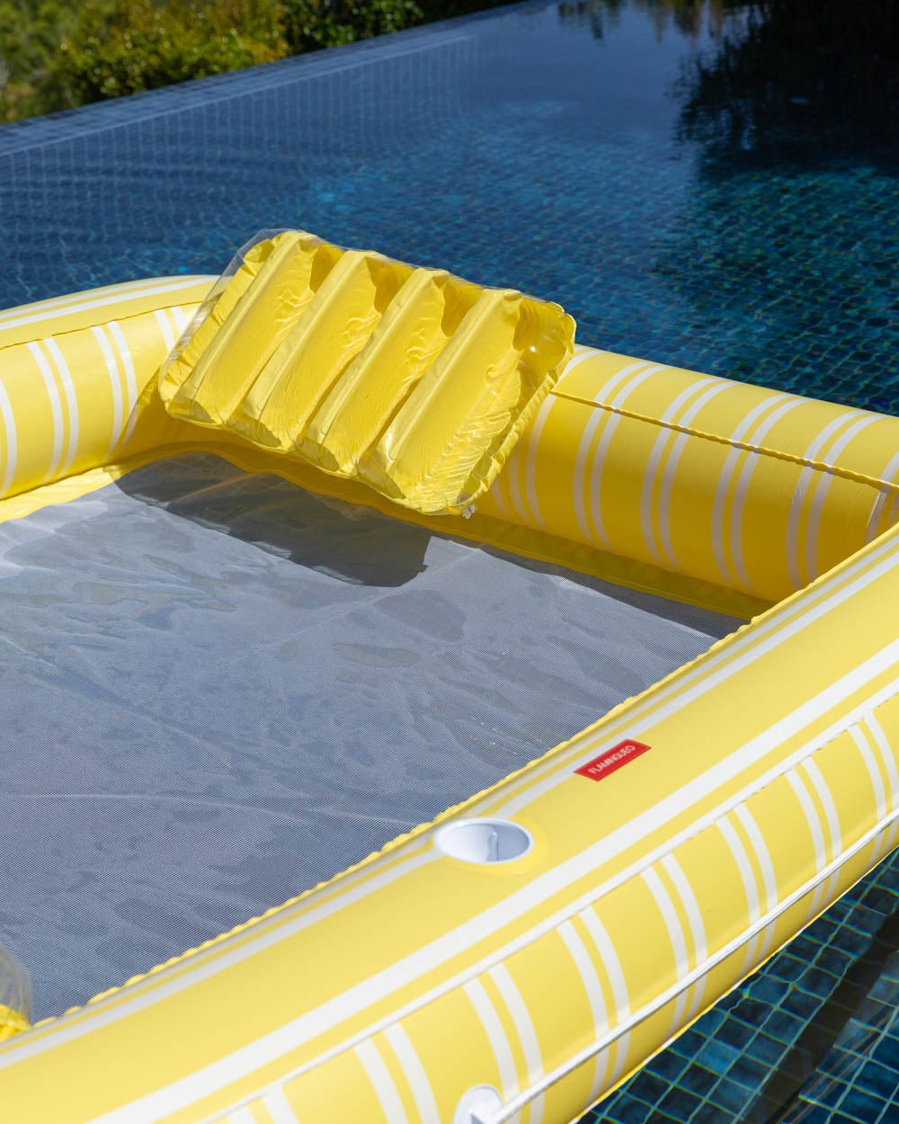 Flotador tumbona rejilla amarilla - MALTA - Flamingueo